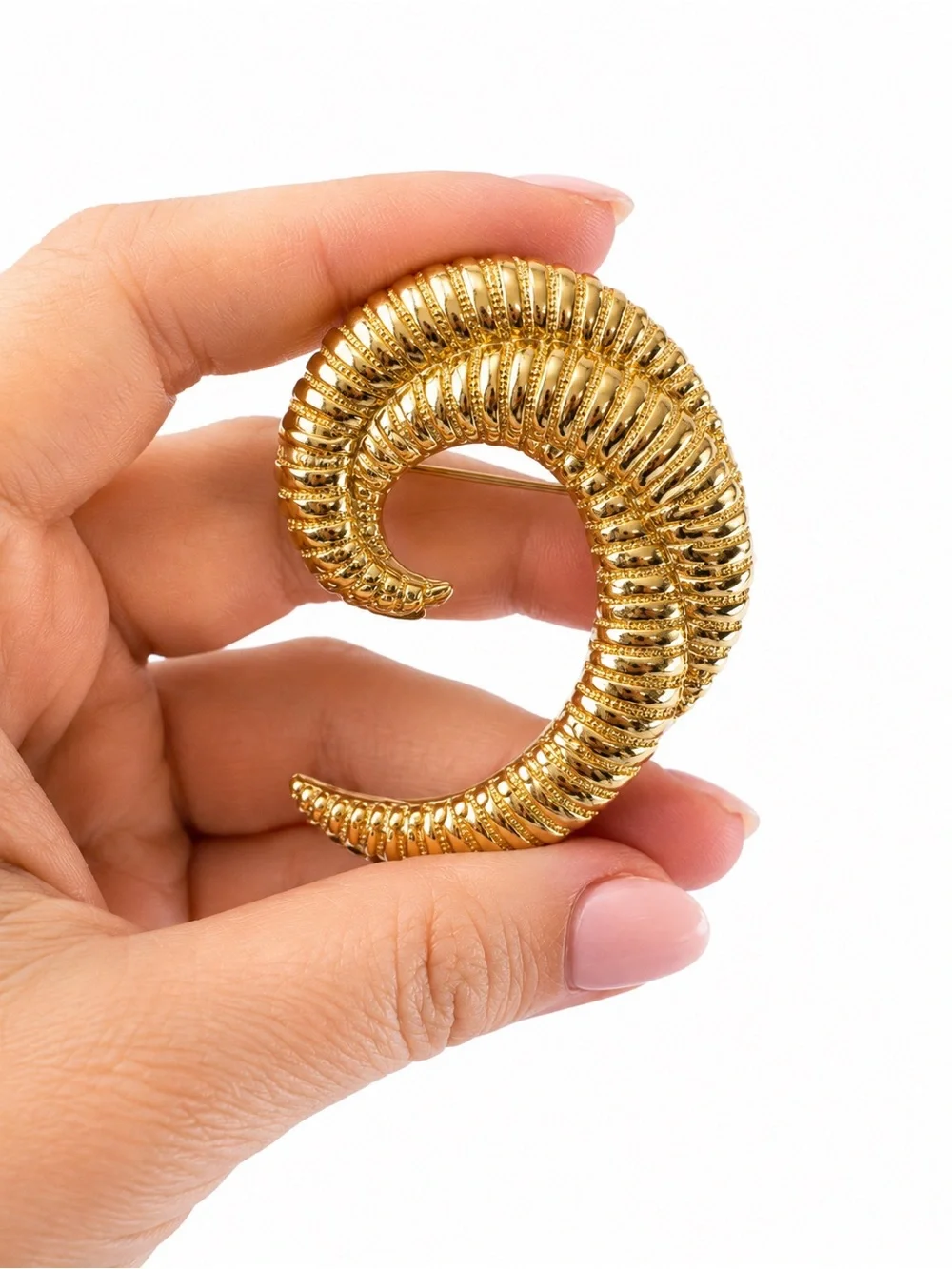 Signed Monet Gold Tone Spiral Swirl Brooch Pin‎ Textured Vintage Statement Piece